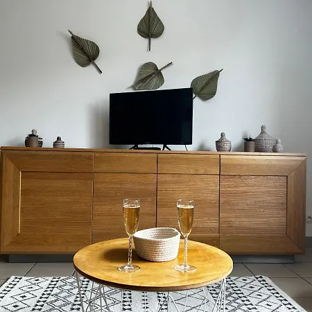 Grand T4 A 150m De La Apartamento *